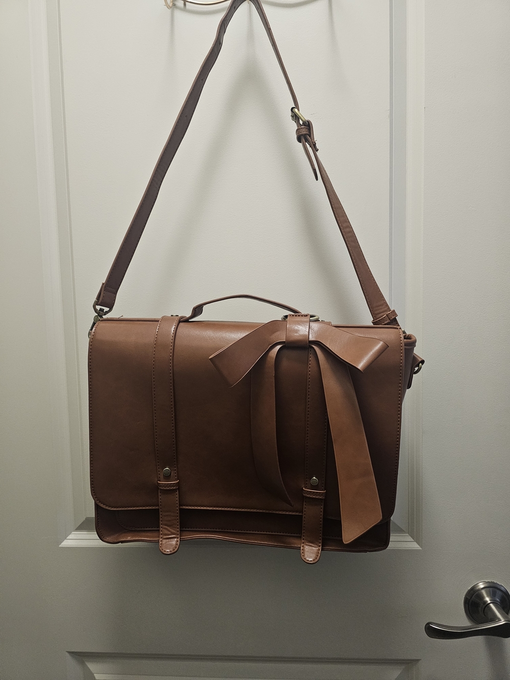 Ecosusi Brown Vintage Satchel / Laptop Bag / Convertible Backpack